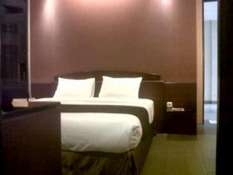 Reddoorz Plus @ Cipaganti Street 3 Bandung Eksteriør bilde